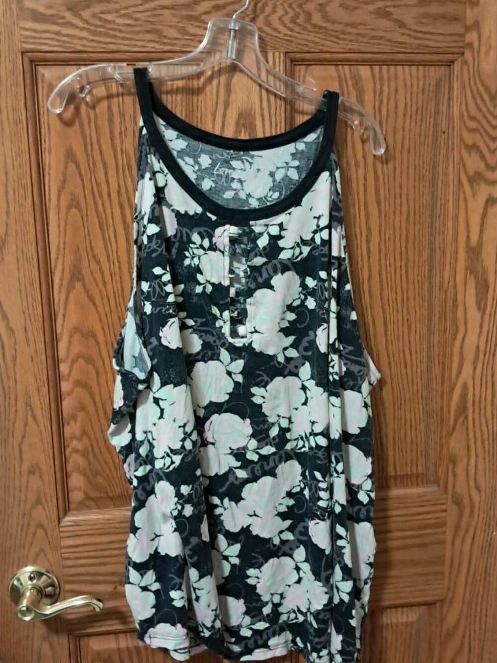 WOMENS TOP